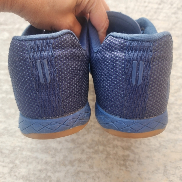 NOBULL Outwork Navy Gum Training Shoes Gym Sneakers, Mens 9.5 Womens 11 - Picture 5 of 8